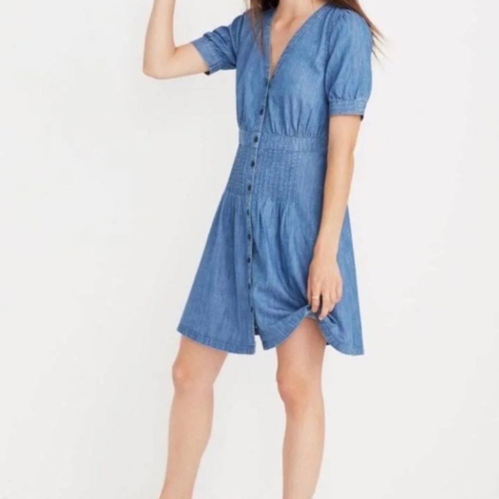 Madewell denim dress, size 6